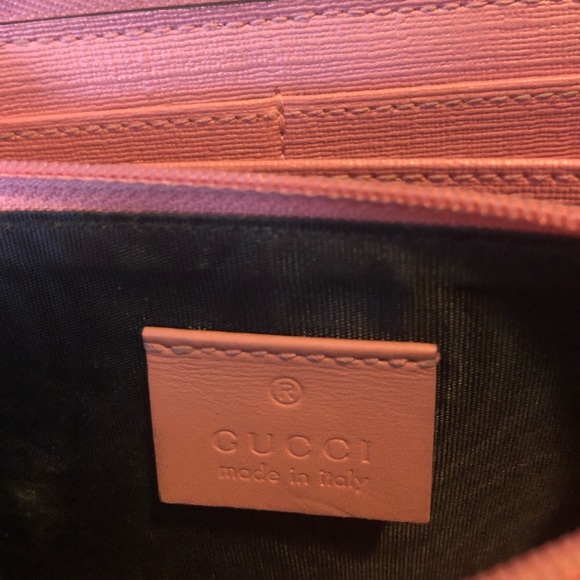 Gucci GG Monogram Wallet - Picture 4 of 6